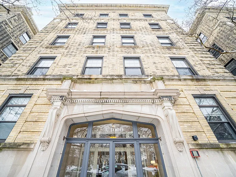 1000 Hudson St #406 — Photo 17