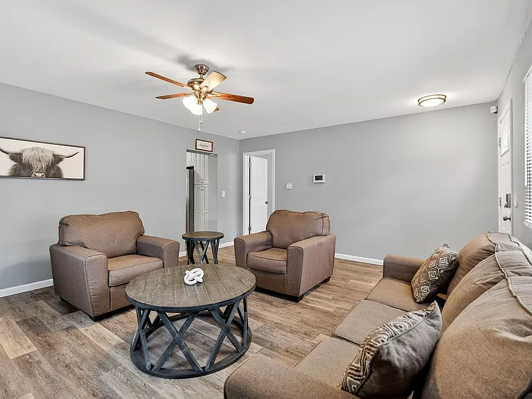 7778 Folk Ave — Photo 7