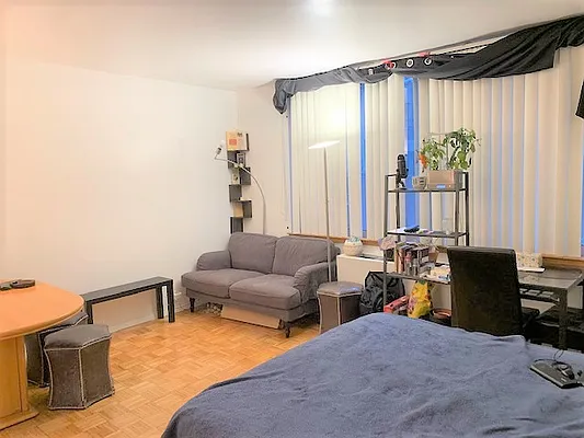 Rented by Douglas Elliman | media 36