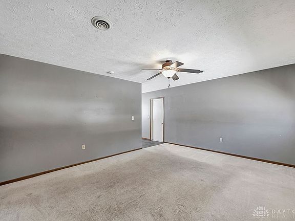 5th image of 4280 West St
