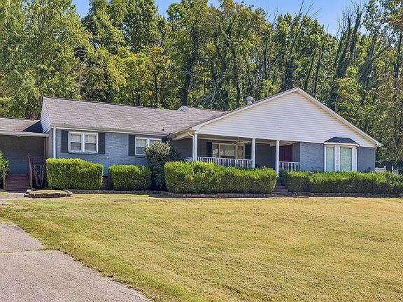 2nd image of 1332 S Dickerson Rd