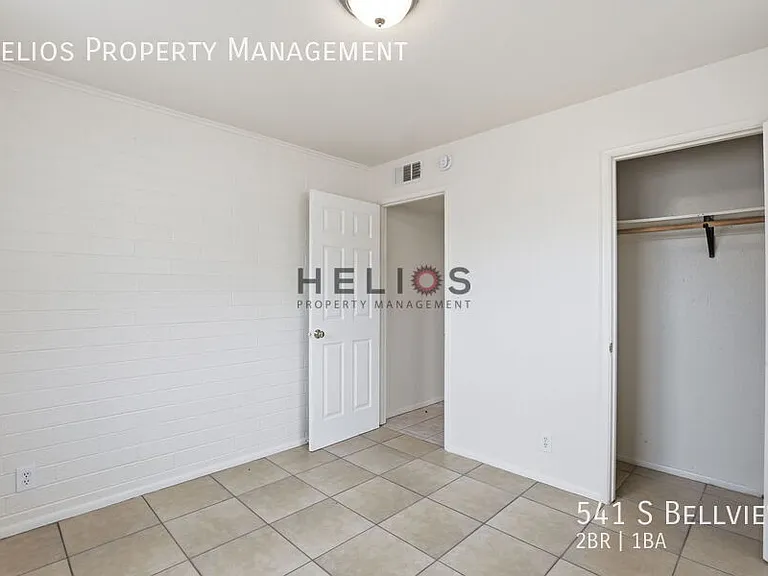 541 S Bellview — Photo 14