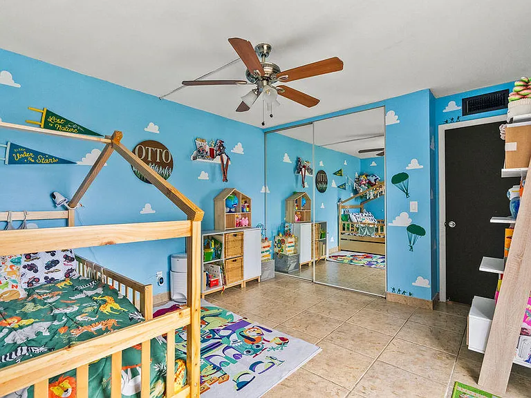 29 Lake Arbor Dr — Photo 18