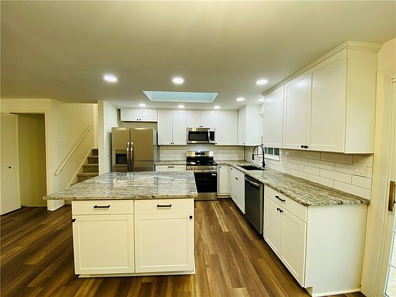 5th image of 5505 Gander Rd S