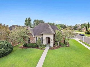 10130 Hillmont Ave, Baton Rouge, LA 70810