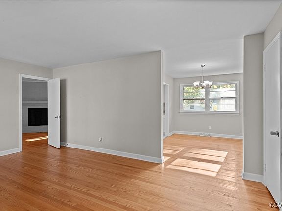 4th image of 1511 Alaska Dr
