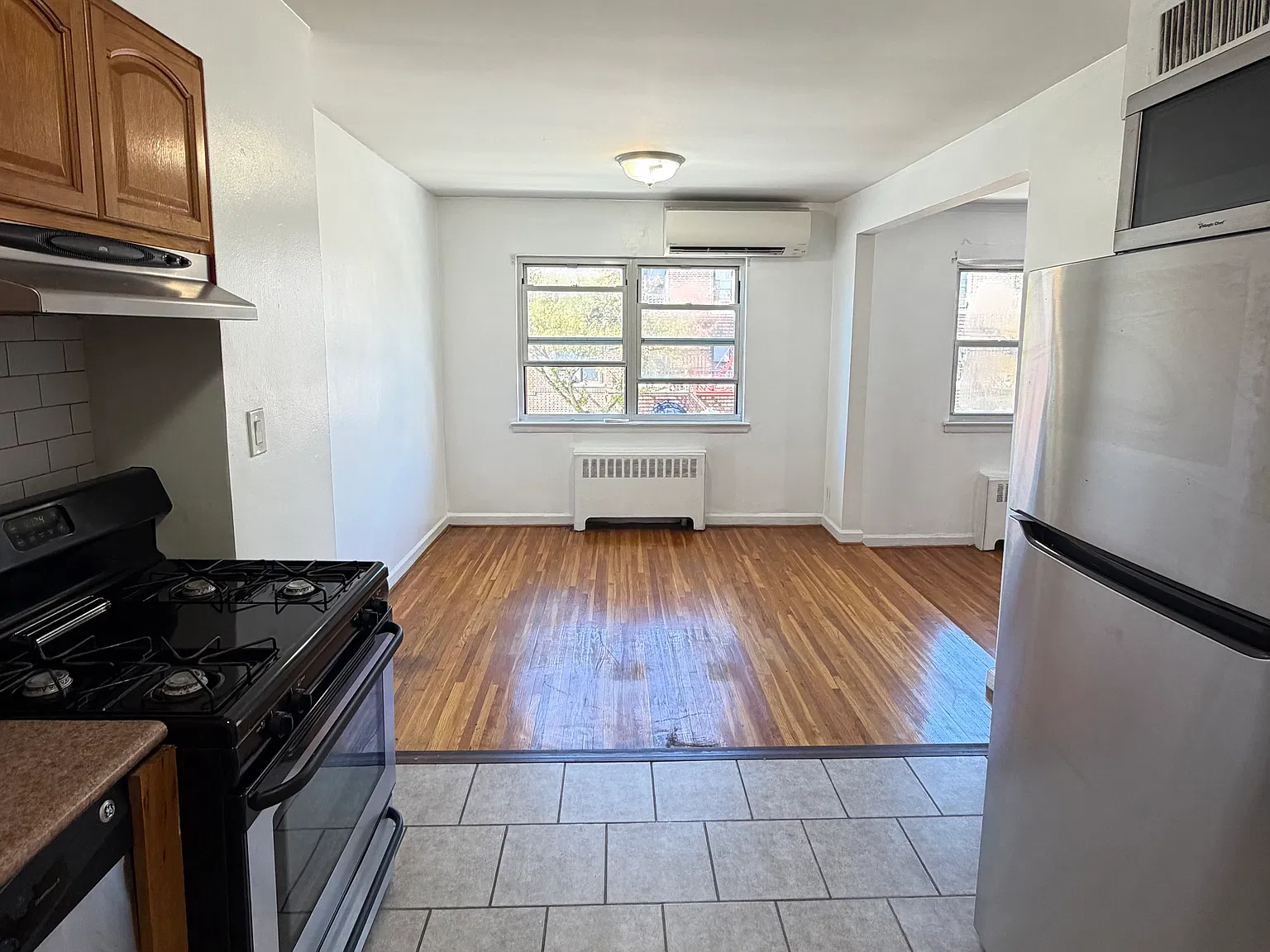 23-17 36th Street — Photo 2