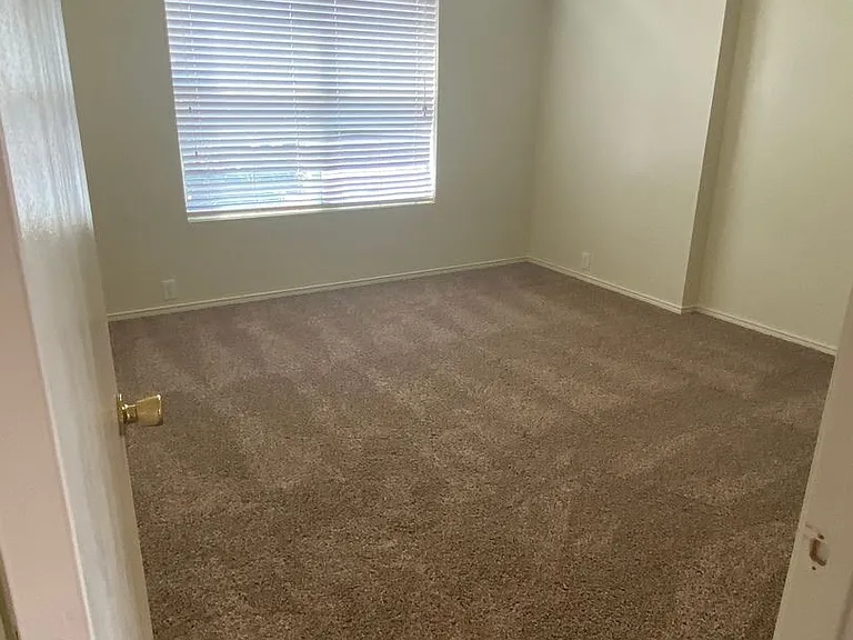 4505 Merlot Dr — Photo 12