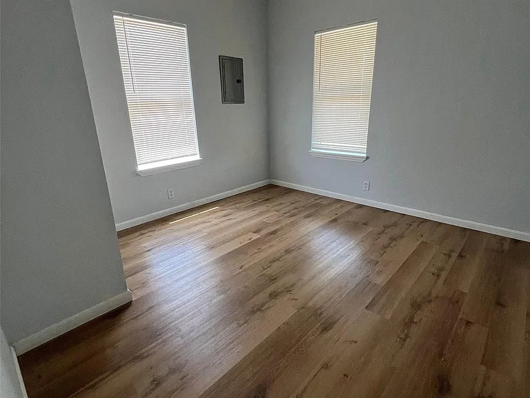 1824 Biovu Dr — Photo 12