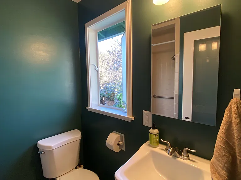 1110 Kansas Ave — Photo 3