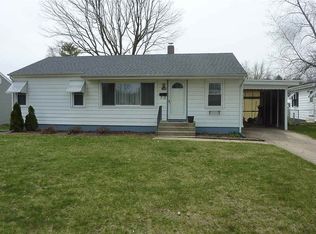 1306 Hill St, Rochester, IN 46975