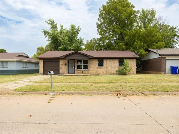 1500 McDonald Dr, Midwest City, OK 73130
