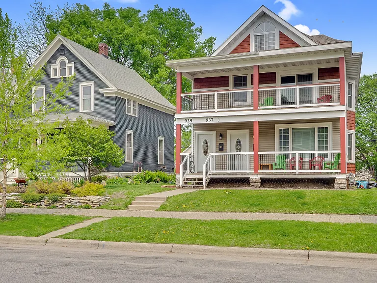 937 Iglehart Ave — Photo 1