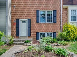 1036 Copperstone Ct, Rockville, MD