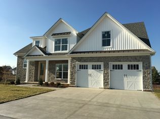 3005 Red Oak Trl, Versailles, KY 40383