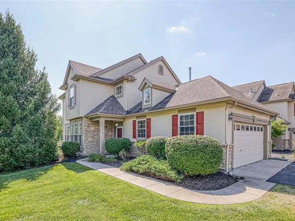 11761 S Marion St, Olathe, KS 66061