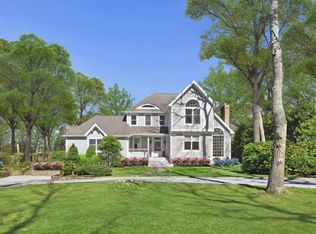 5 Cedar Ln, Remsenburg, NY 11960