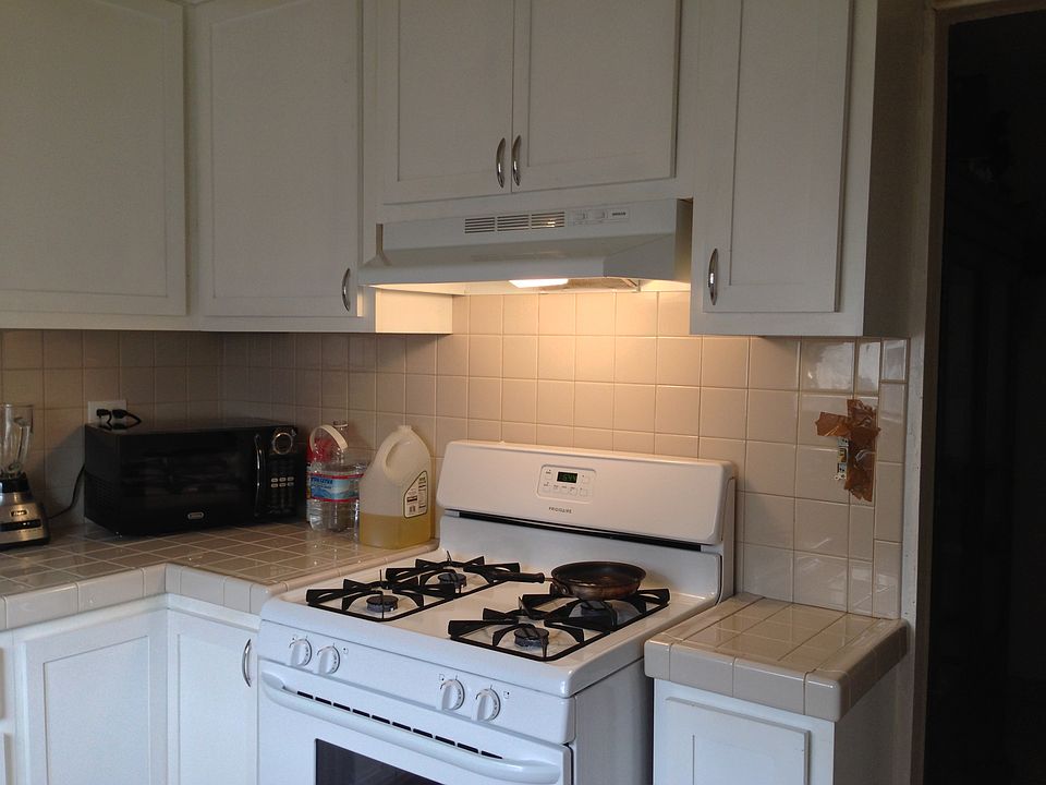 2nd image of 1870 19th St