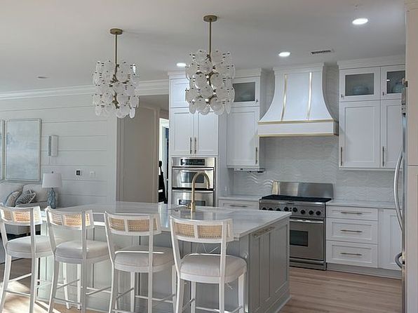 118 Fairbanks Oak Aly UNIT 3B