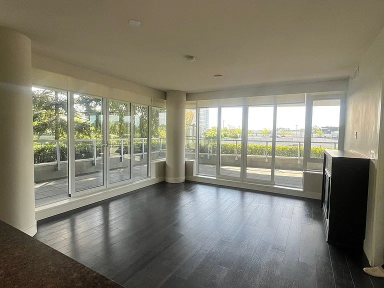 866 Arthur Erickson Pl #202 — Photo 17