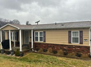 960 Nevada St, Washington, PA 15301