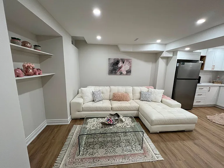11 Newmill Cres #BASEMENT — Photo 17