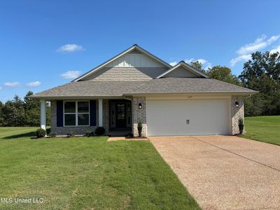 329 Cardinal Ln, Senatobia, MS, 38668