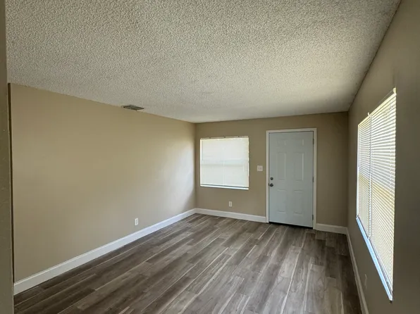 505 Oshea Ct APT A, Auburndale, FL 33823