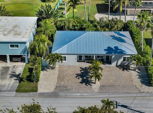 230 8th St, Key Colony Beach, FL 33051