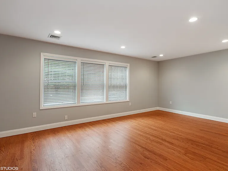 275 Croton Dam Rd — Photo 11