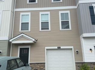 602 Cherryview Dr, Fredericksburg, VA 22405