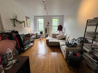 451 W 46th St APT 3A, New York, NY 10036