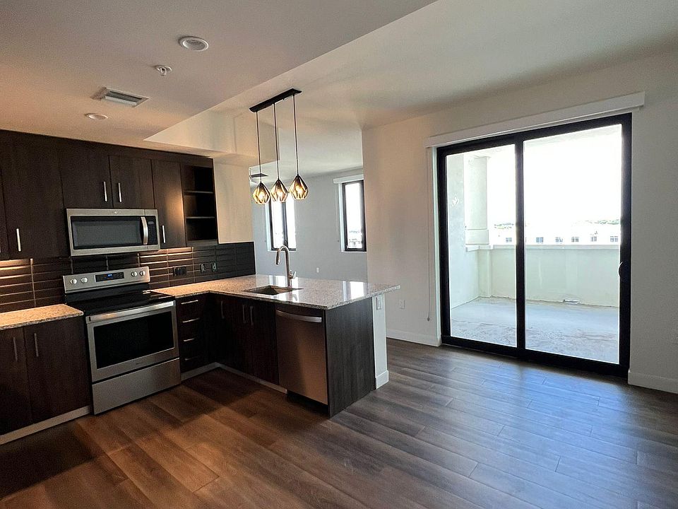 1st image of 423 Rosaro Ave #2K