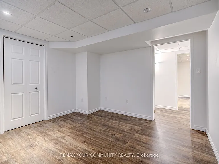 47 McVeigh Dr #LOWER — Photo 10