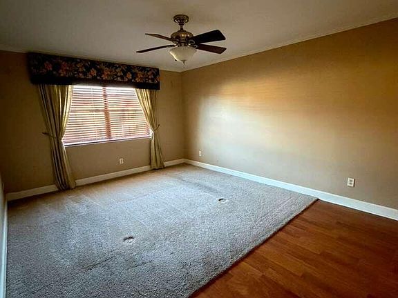 4th image of 2050 Oleander Boulevard #2-202