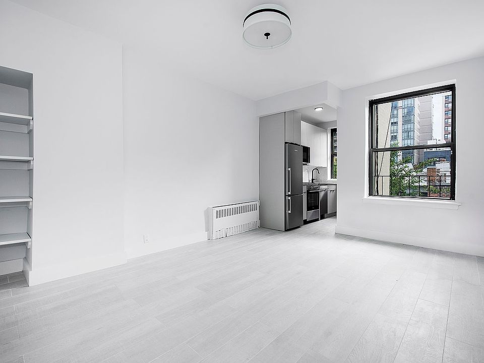 1st image of 423 E 77th St #5C