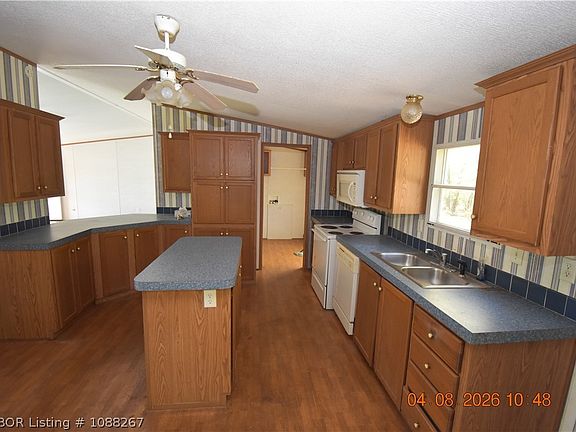 3rd image of 114322 S 4612th Rd