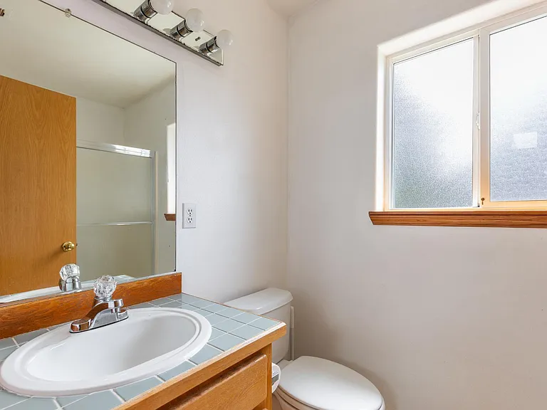 11568 SW Shoreview Pl — Photo 18
