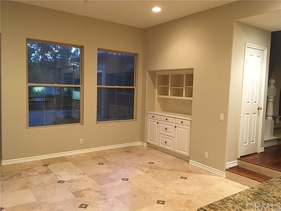 5th image of 10550 Emerson Bnd