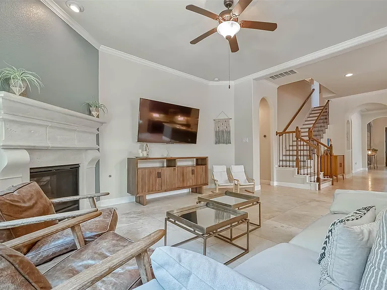 210 Hearthshire Cir — Photo 14