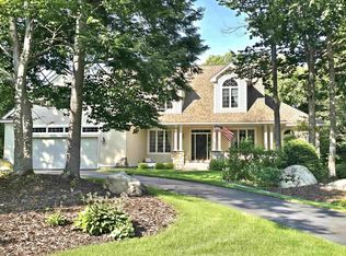 22 Moat Lane, Hales Location, NH 03860