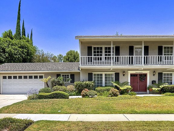 2nd image of 1325 Paseo Dorado