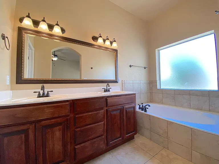 11413 Pifas Nevarez Pl — Photo 15