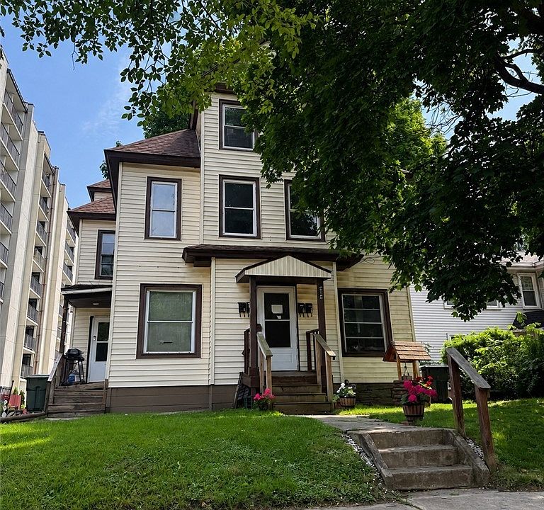 1st image of 414 Jefferson St