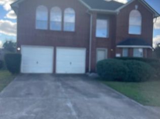 2219 Beacon Light Ln, Fresno, TX 77545