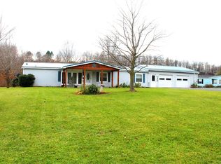 1861 Shuler Rd, Lyons, NY 14489