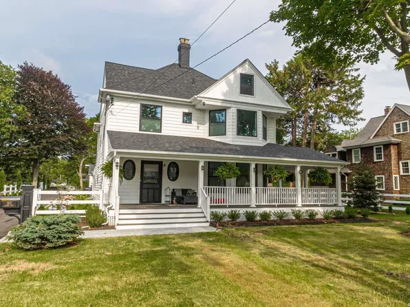 183 Candee Avenue, Sayville, NY 11782