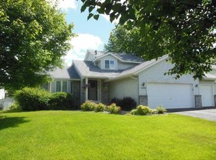 1712 124th Ln NE, Blaine, MN 55449