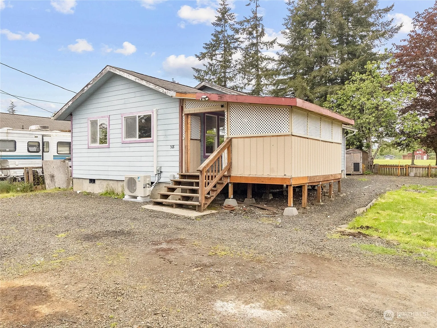 518 11th Street photo 1