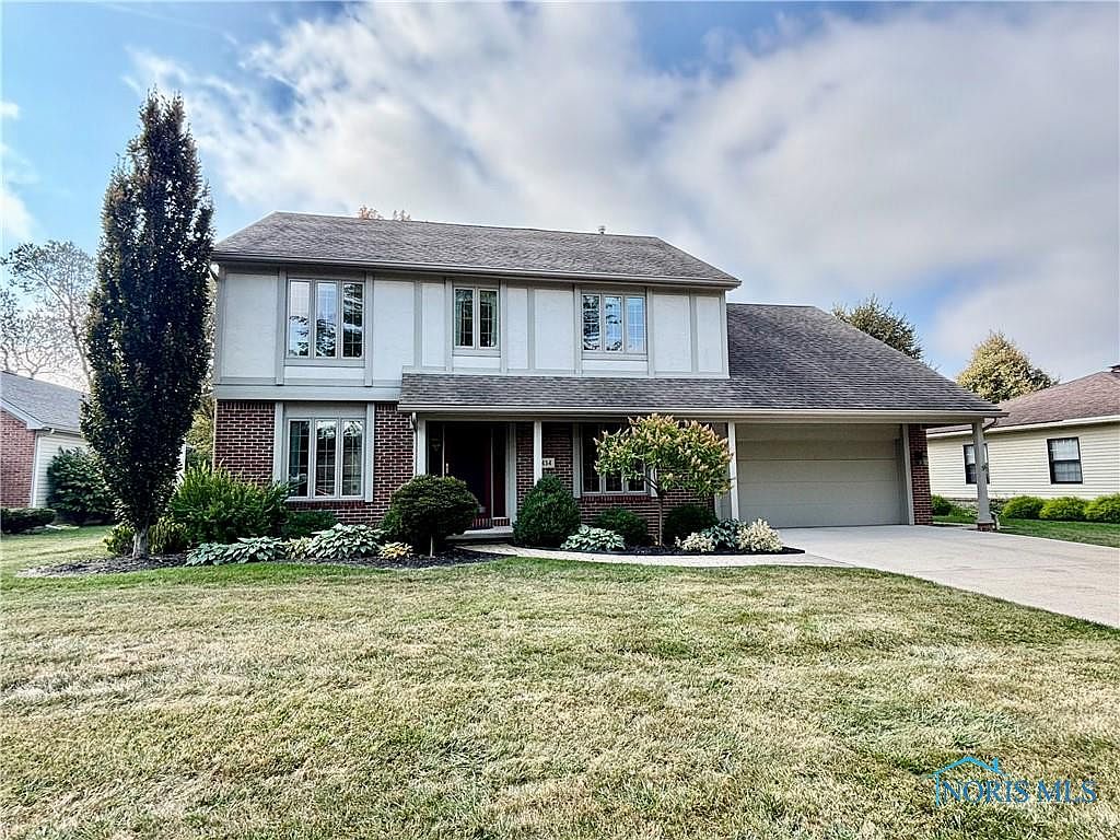 3454 Lynnbrooke Ln, Oregon, OH 43616 | Zillow
